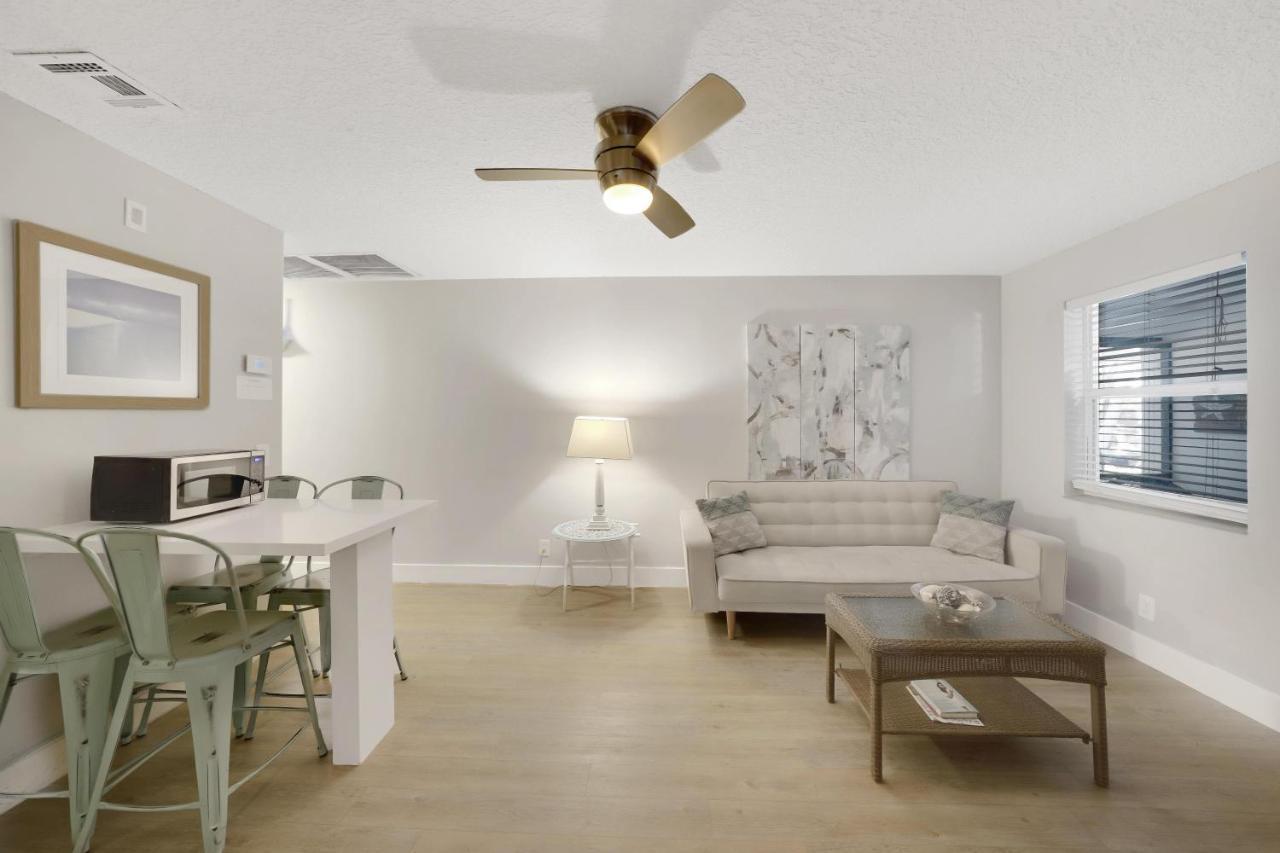 Beach Apart By Pmi Unit 2 West Palm Beach Exterior photo